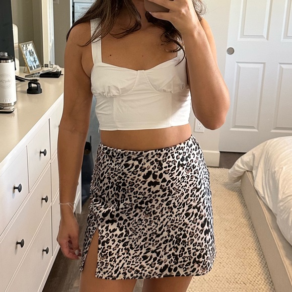 Crop Top - Picture 3 of 3